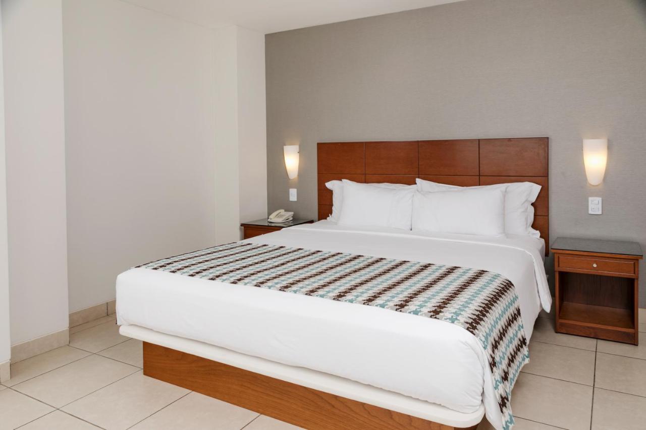 Wyndham Costa Del Sol Pucallpa Extérieur photo
