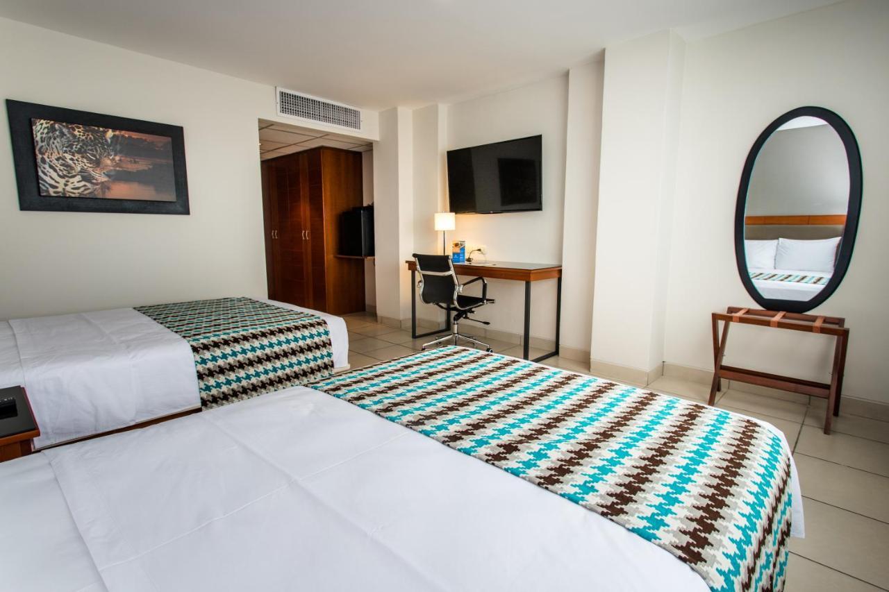 Wyndham Costa Del Sol Pucallpa Extérieur photo