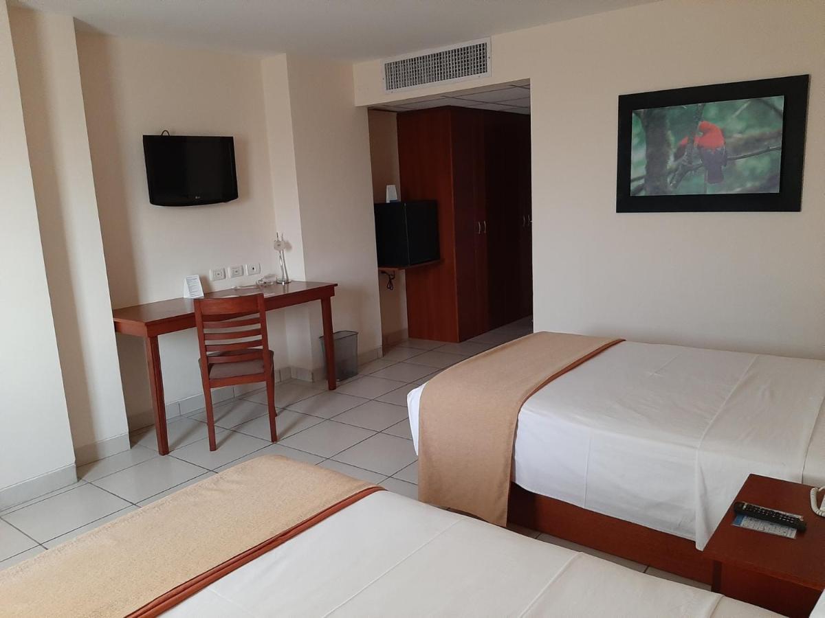 Wyndham Costa Del Sol Pucallpa Extérieur photo